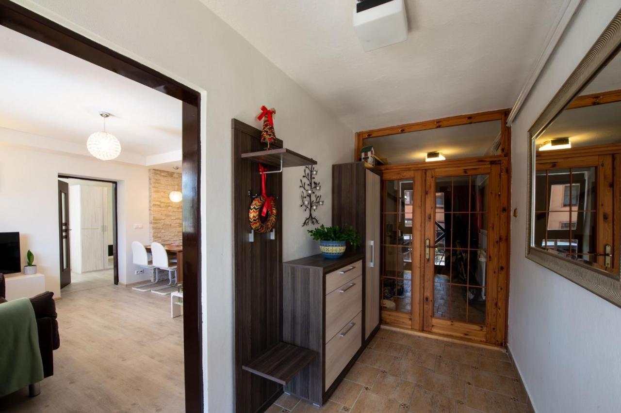 Apartman Mandala บันสกาบิสตรีตซา ภายนอก รูปภาพ